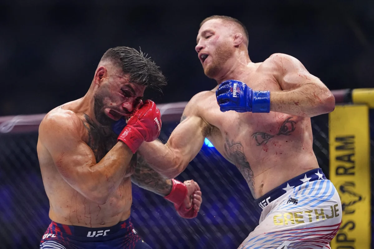 UFC Rematch Speculation Ignites: Jon Anik Suggests Internal Discussions for Gaethje-Topuria II