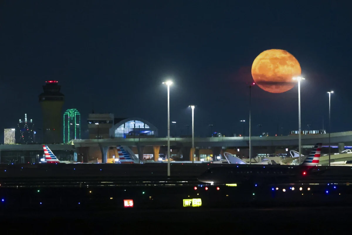 Dallas Set to Ignite 2027 UFC Calendar with American Airlines Center Fight Night
