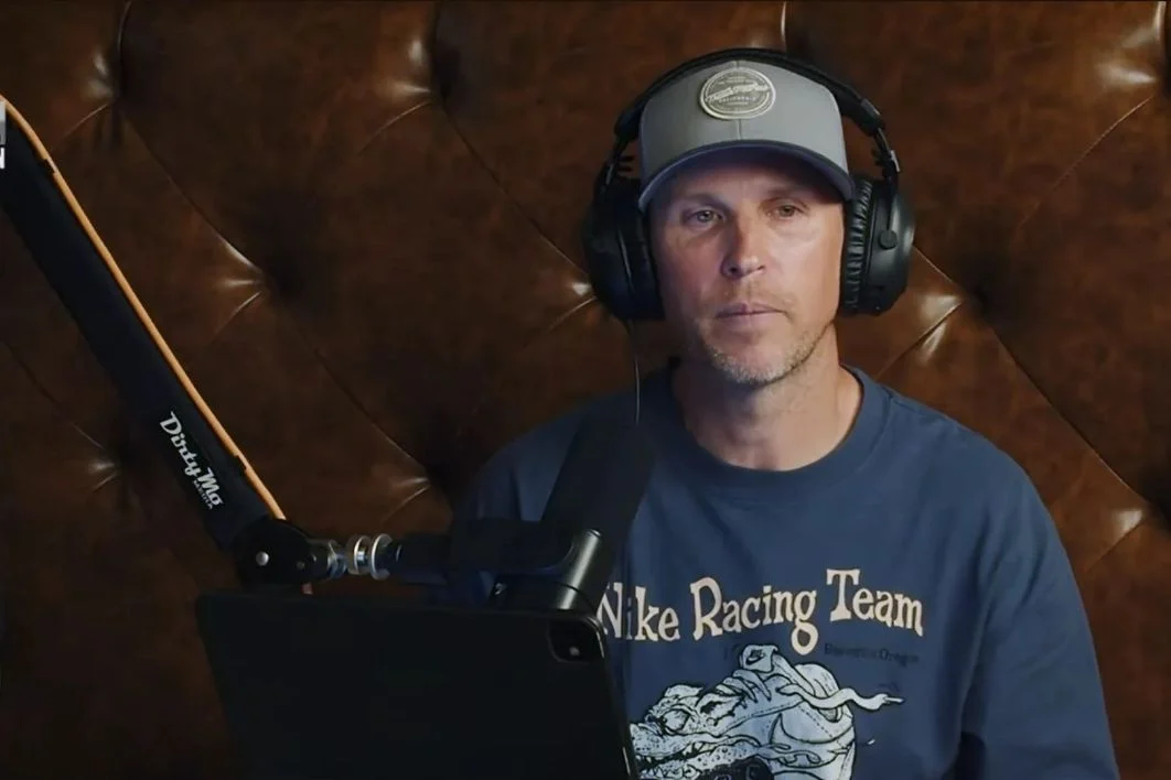 Hamlin Reflects on a Season of Resilience and Near Misses, Acknowledging Larson’s Dominance