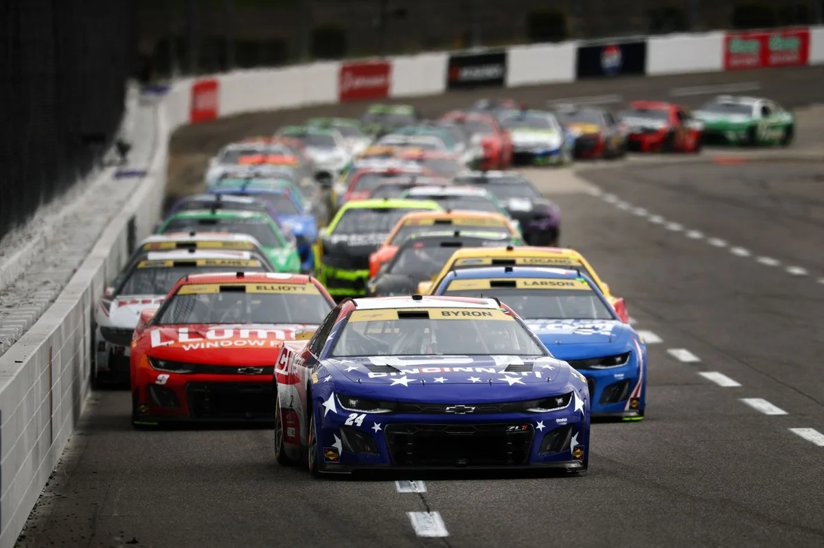 Martinsville Speedway Gears Up for High-Stakes Penultimate Weekend as NASCAR Championship Picture Intensifies