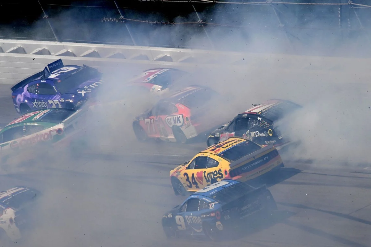 Talladega’s High-Octane Gamble: NASCAR Cup Contenders Brace for a Prayerful Sunday at the Superspeedway